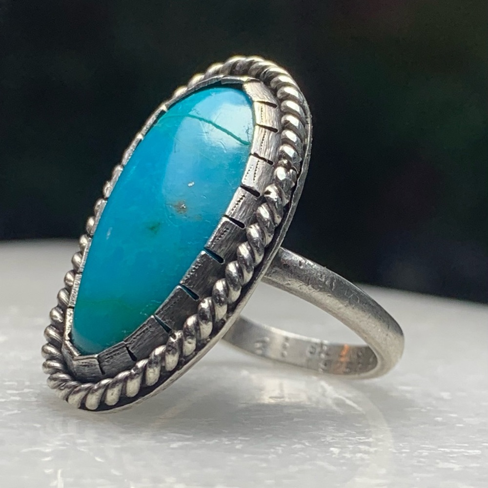 Vintage Turquoise Ring Sterling Silver 925 Southwestern Navajo Style Ring size 6